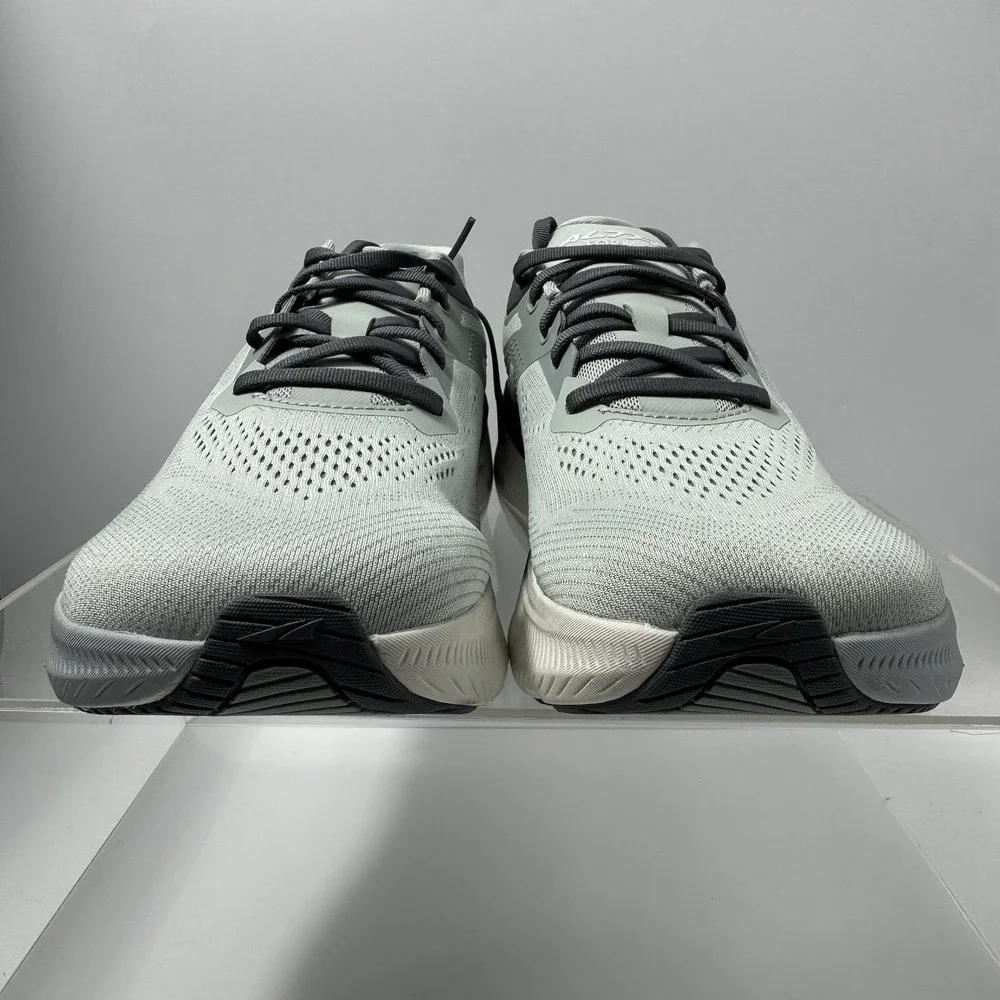 Brand New Altra Form 2 AL0A85RJ224 Green Men's Size 10.5 Unreleased Model SAMPLE